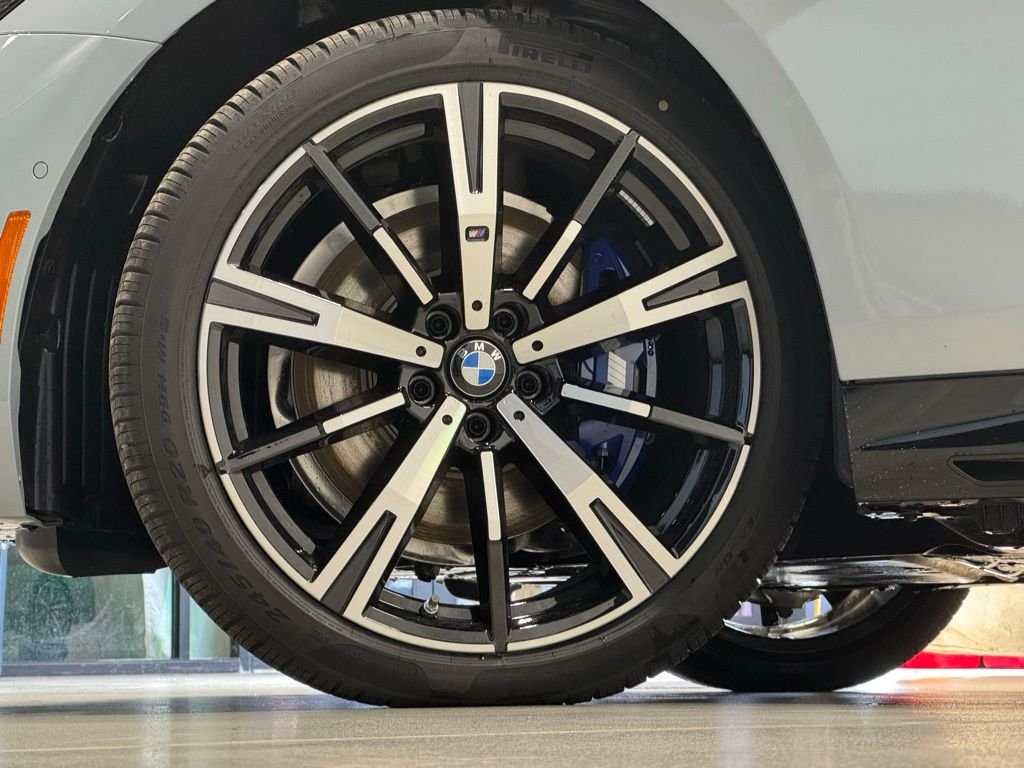 Used 2026 Brooklyn Grey Metallic BMW 530i xDrive image 11
