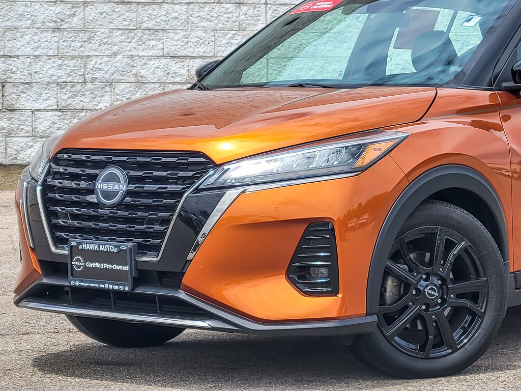 Used 2023 Monarch Orange Metallic/Super Black Nissan SR image 2