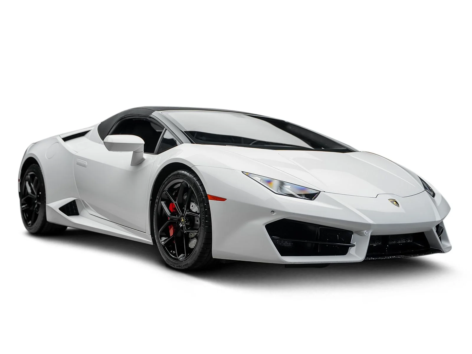 Used 2017 White Lamborghini  image 2