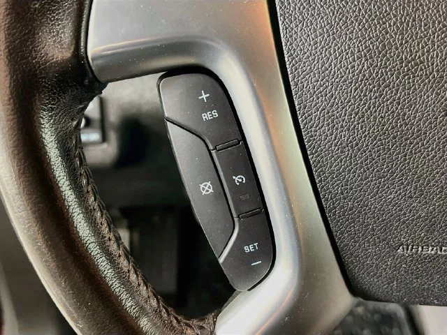 Used 2017 Red Chevrolet 1LT image 13