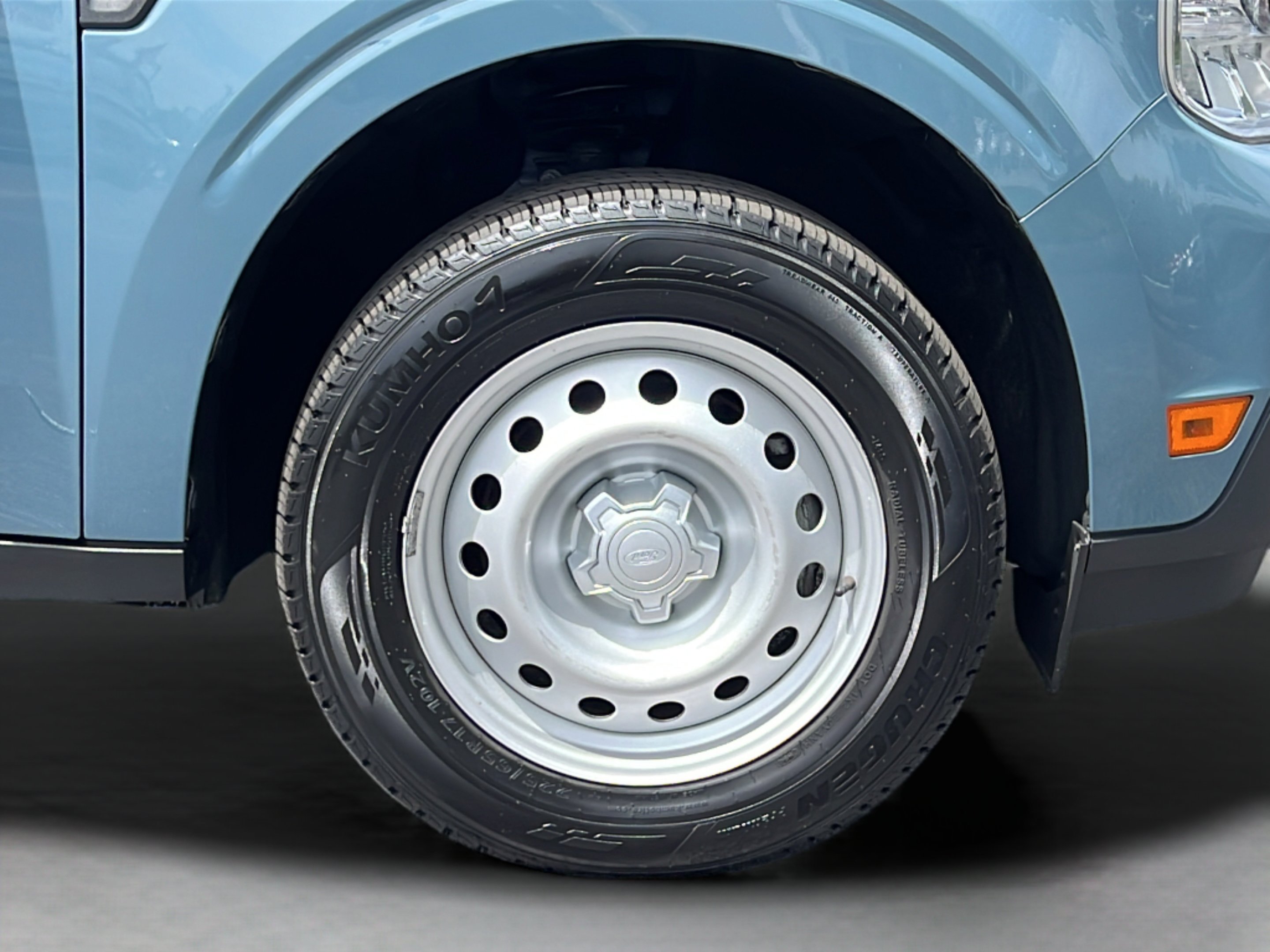 Used 2022 Area 51 Ford XL image 21