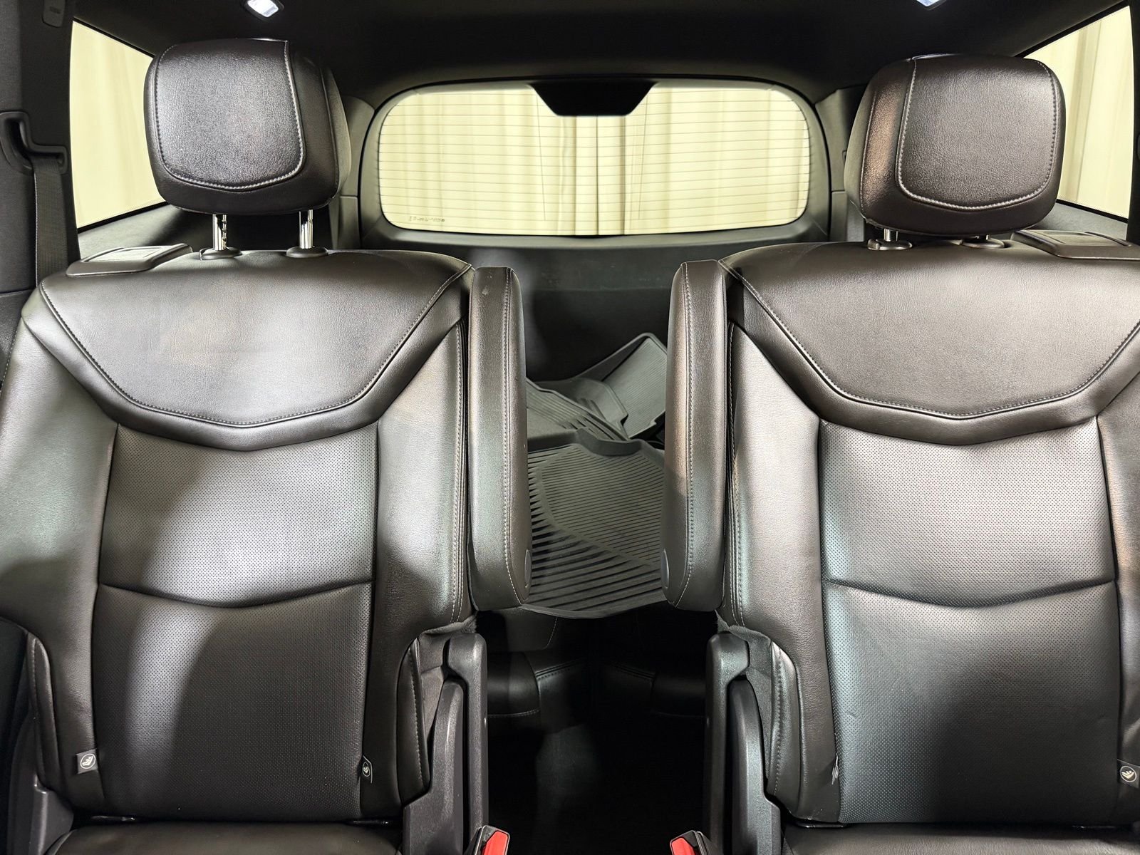 Used 2021 Gray Cadillac Premium Luxury image 35