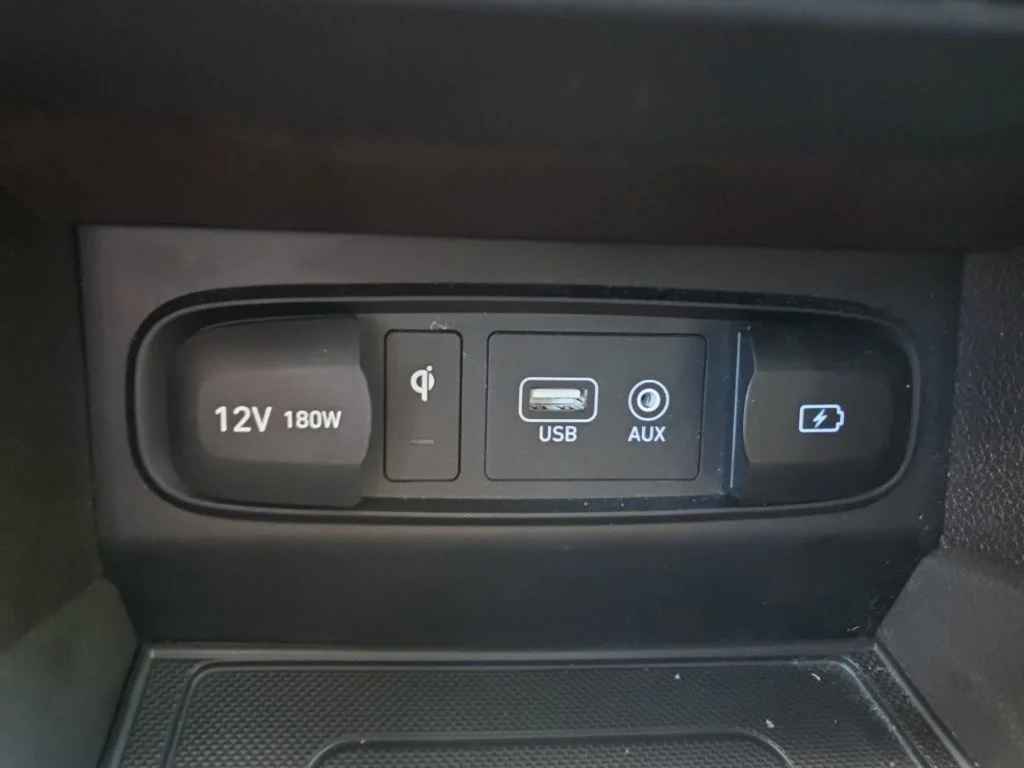 Used 2019 Silver Hyundai Ultimate image 20