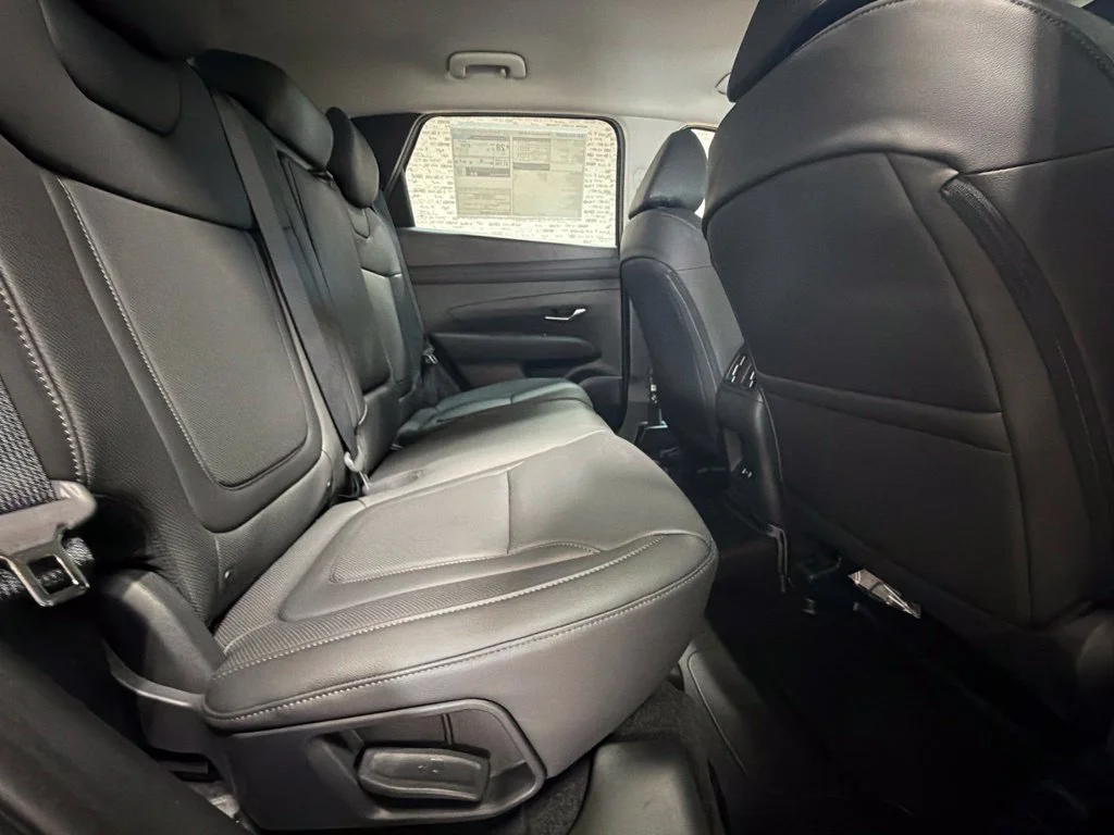 New 2026 Phantom Black Hyundai SEL Plus image 13