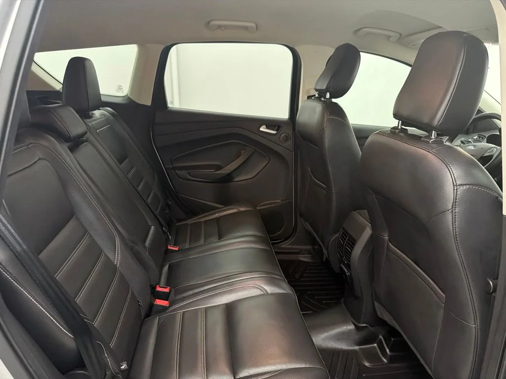 Used 2019 Silver Ford Titanium image 30