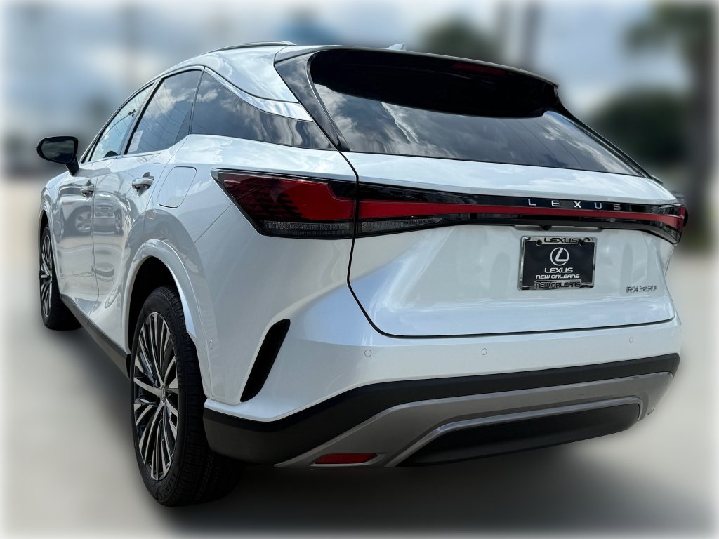 New 2026 Eminent White Pearl Lexus PREMIUM PLUS image 9