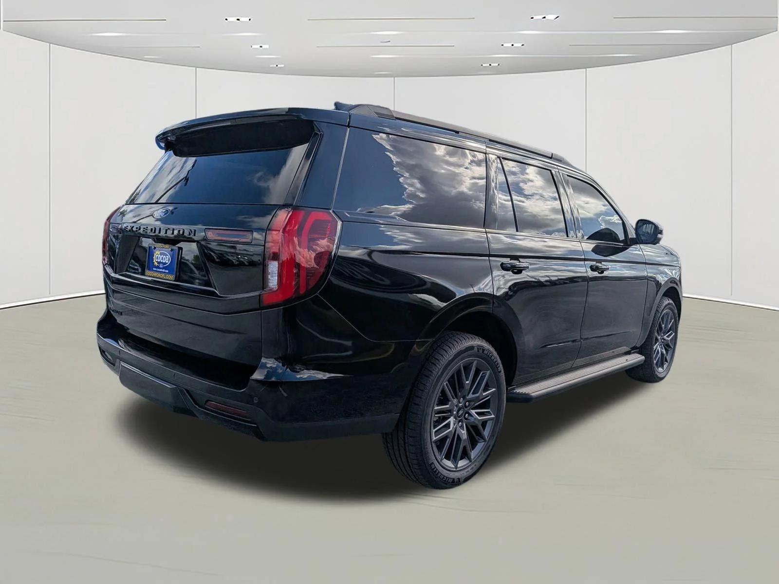 New 2026 Agate Black Metallic Ford Platinum® image 3
