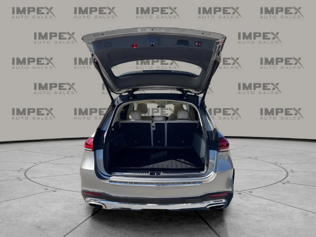 Used 2020 Silver Mercedes-Benz GLE 450 image 27
