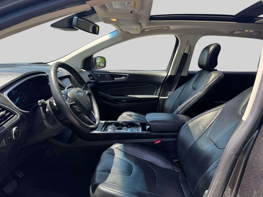 Used 2019 Gray Ford Titanium image 17