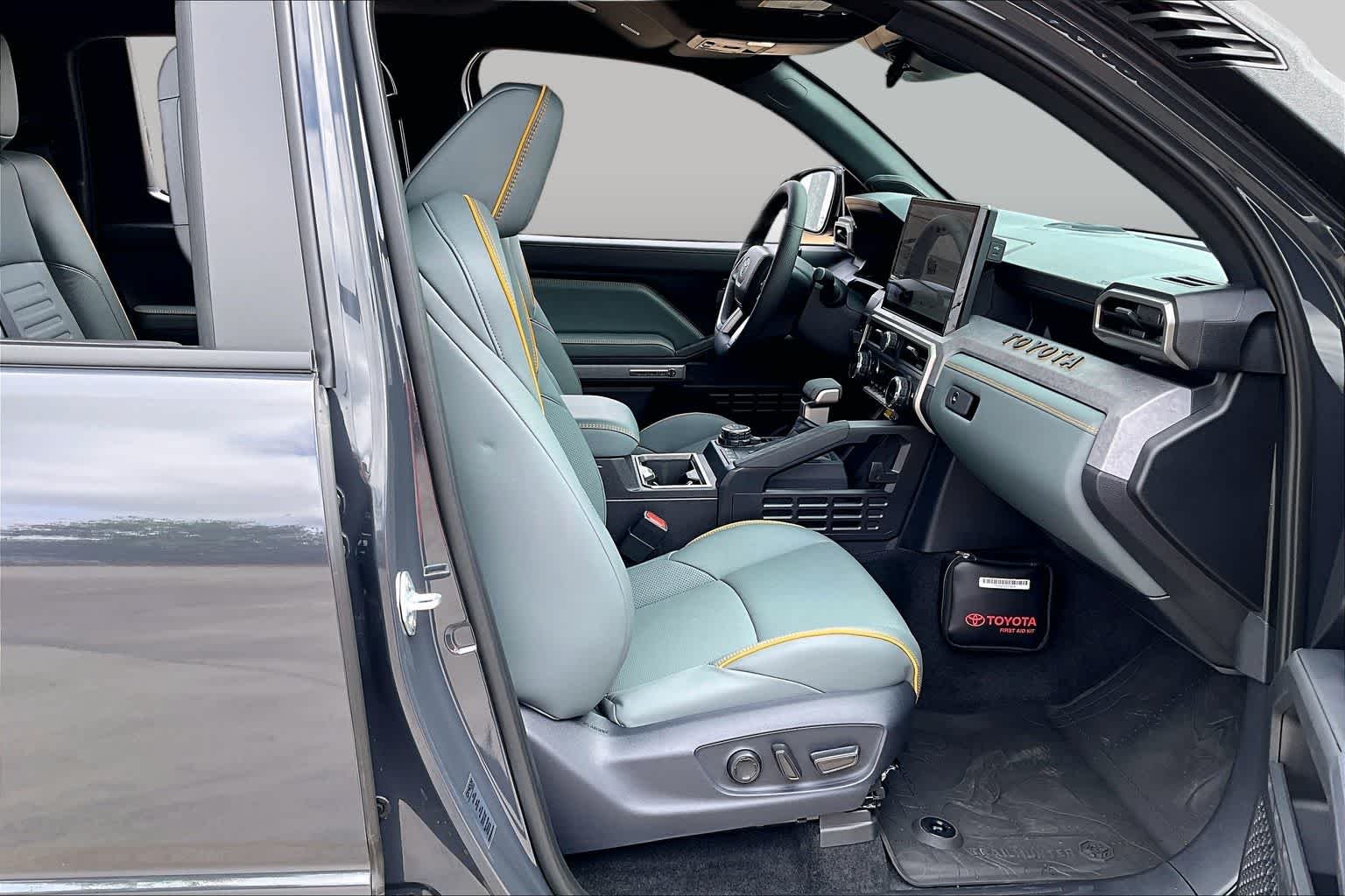2026 Toyota Tacoma Trailhunter - Photo 9
