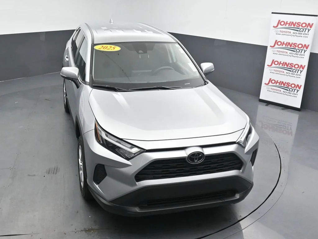 Used 2025 Silver Toyota LE image 25