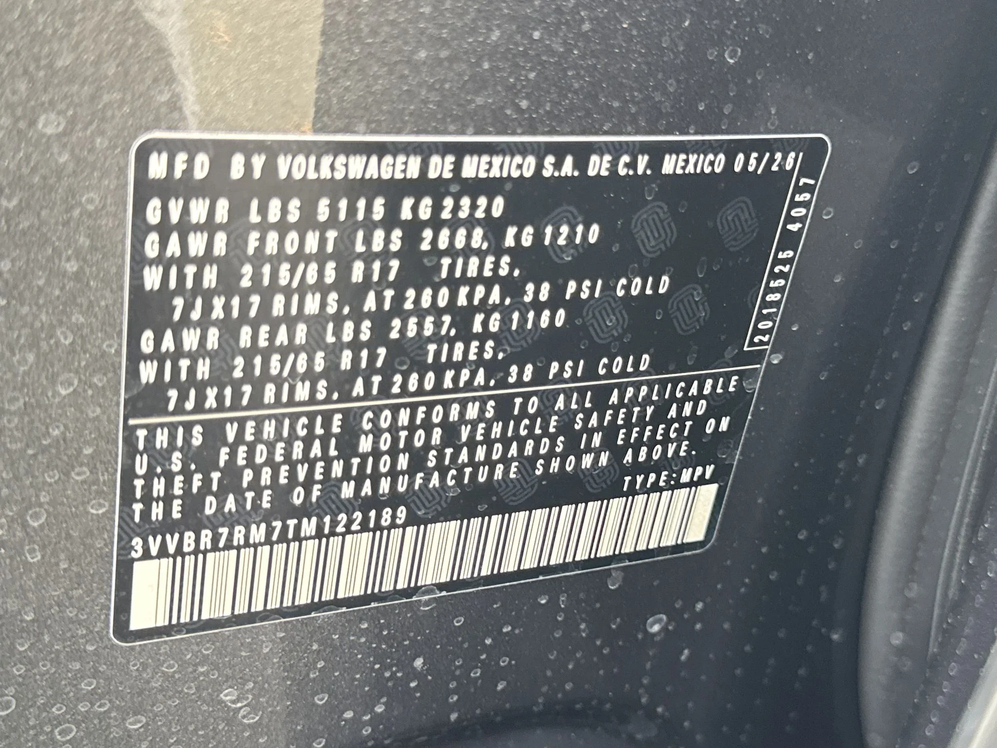 New 2026 Platinum Gray Metallic Volkswagen S image 35