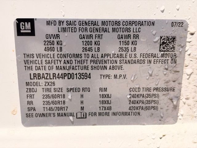 Used 2023 White Buick Preferred image 34