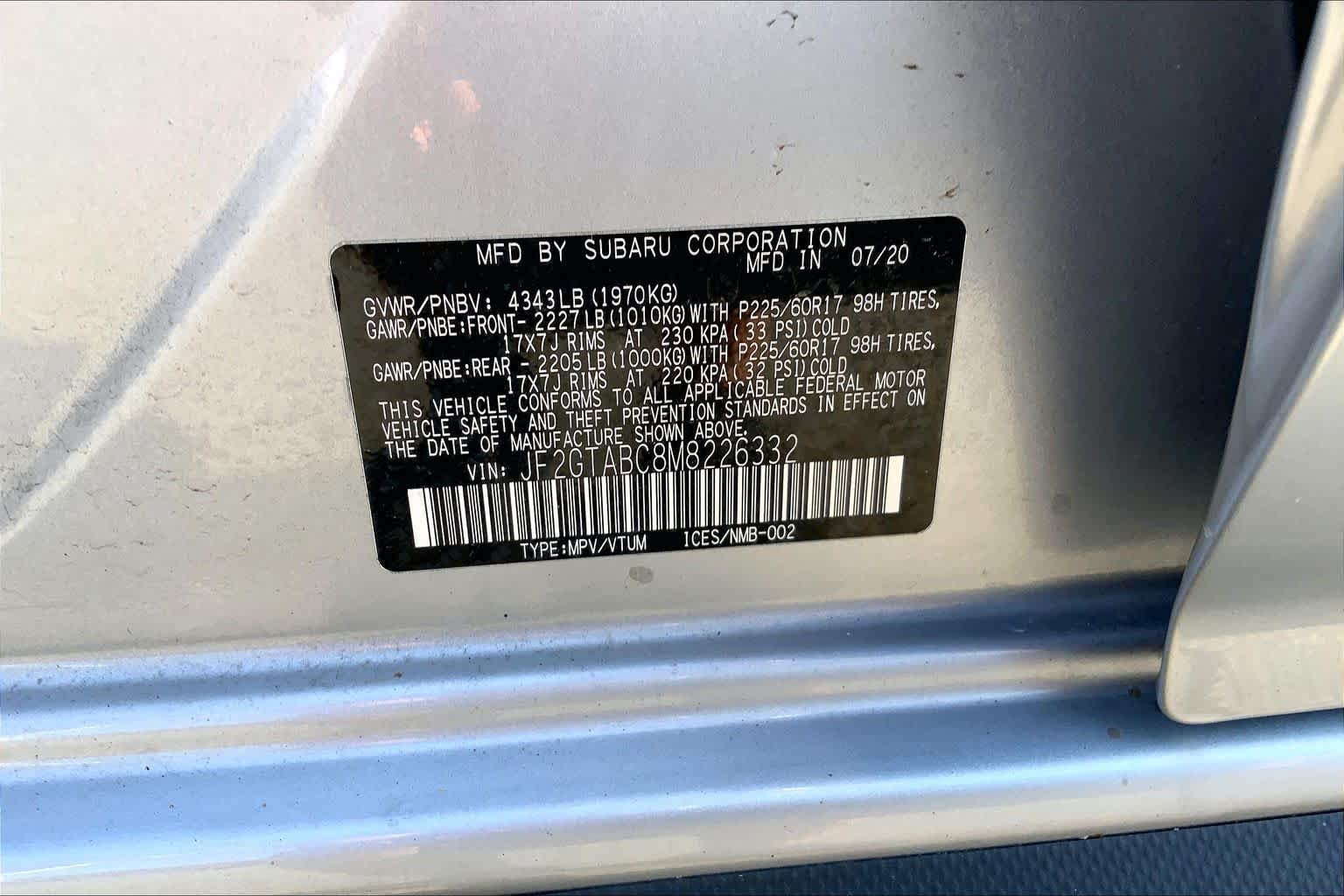 Used 2021 Ice Silver Metallic Subaru  image 37