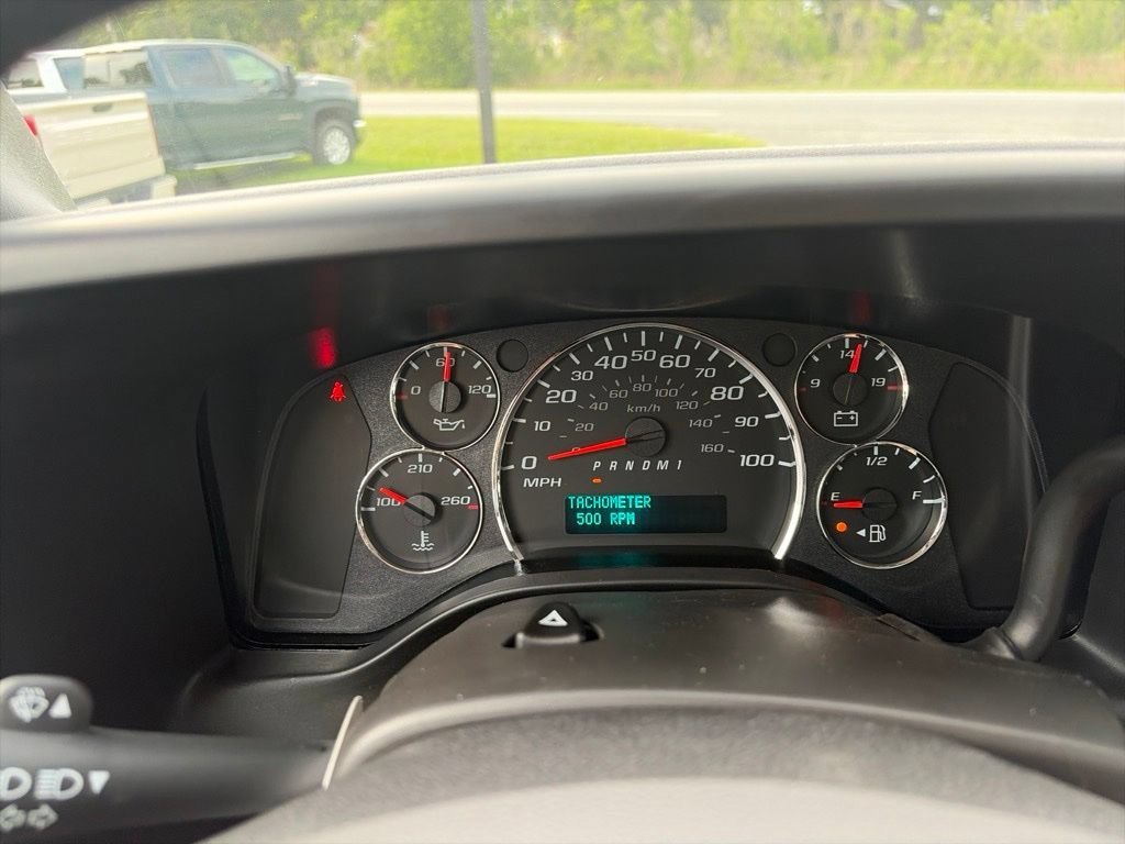 2026 Chevrolet Express Cargo Work Van - Photo 18