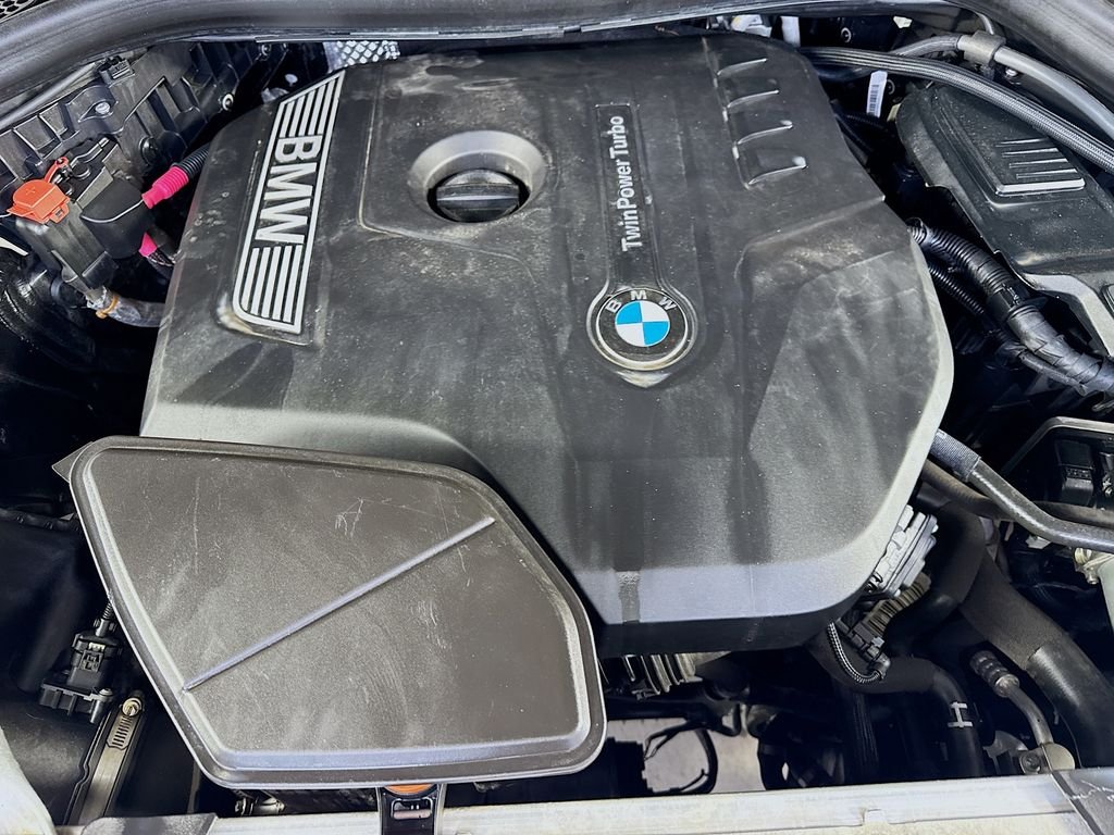 Used 2019 Black Sapphire Metallic BMW sDrive30i image 42