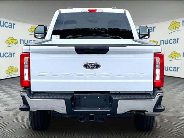 New 2026 White Ford XLT image 5