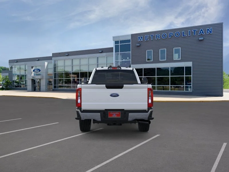 New 2026 Oxford White Ford F-350® XLT image 5