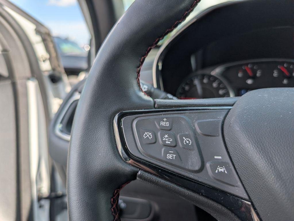 Used 2023 Summit White Chevrolet RS image 14