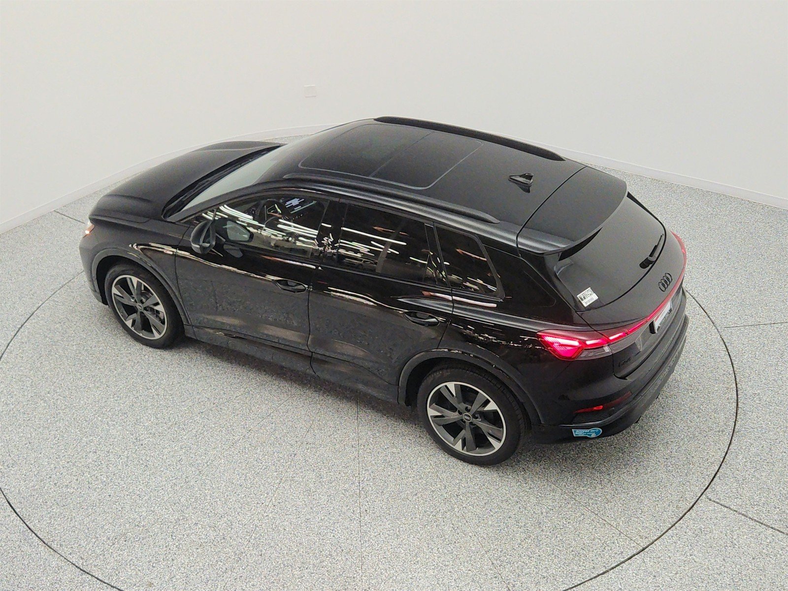 Used 2024 Mythos Black Metallic Audi Premium Plus 55 quattro image 29