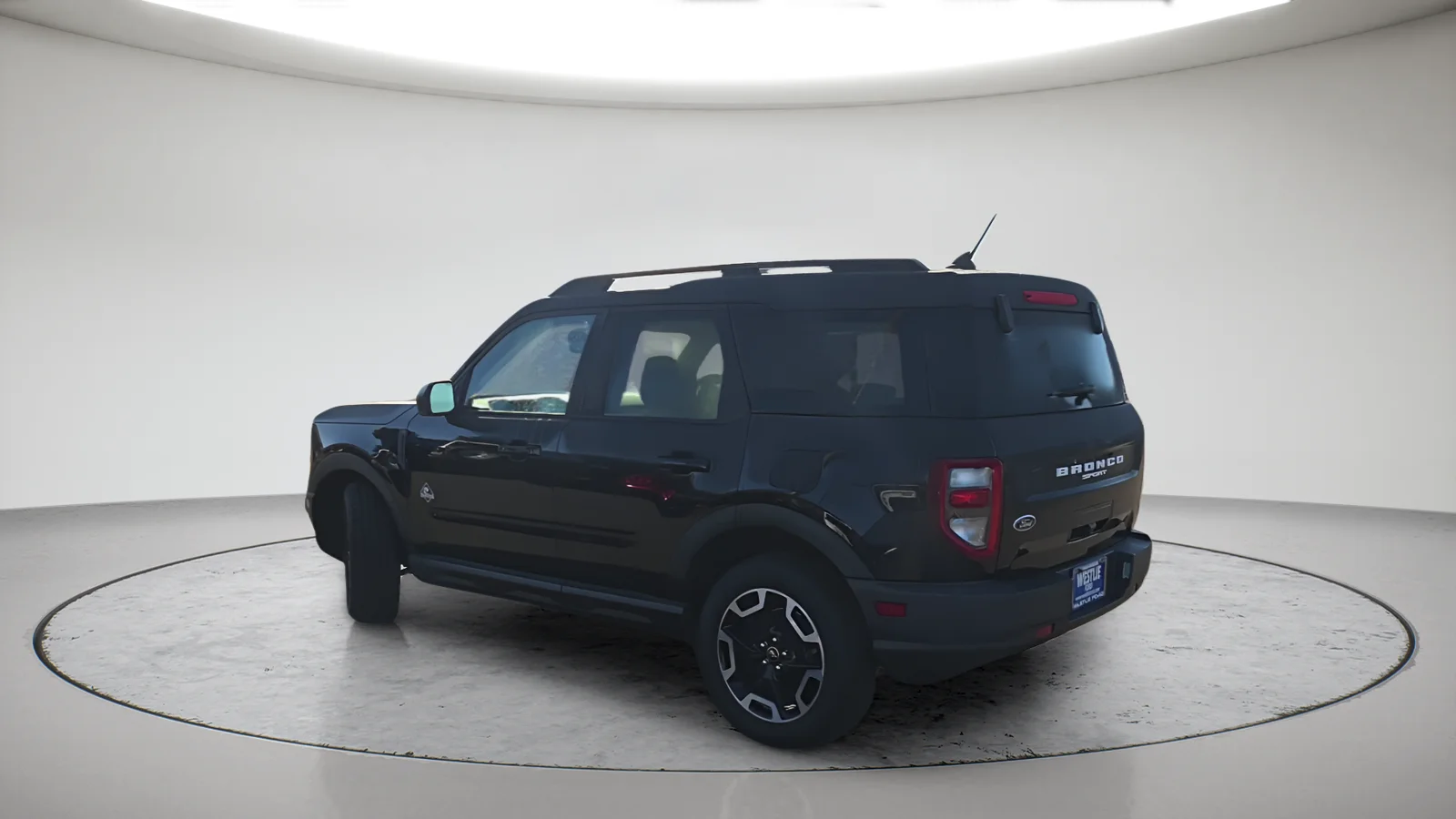 Used 2021 Black Ford Outer Banks image 9