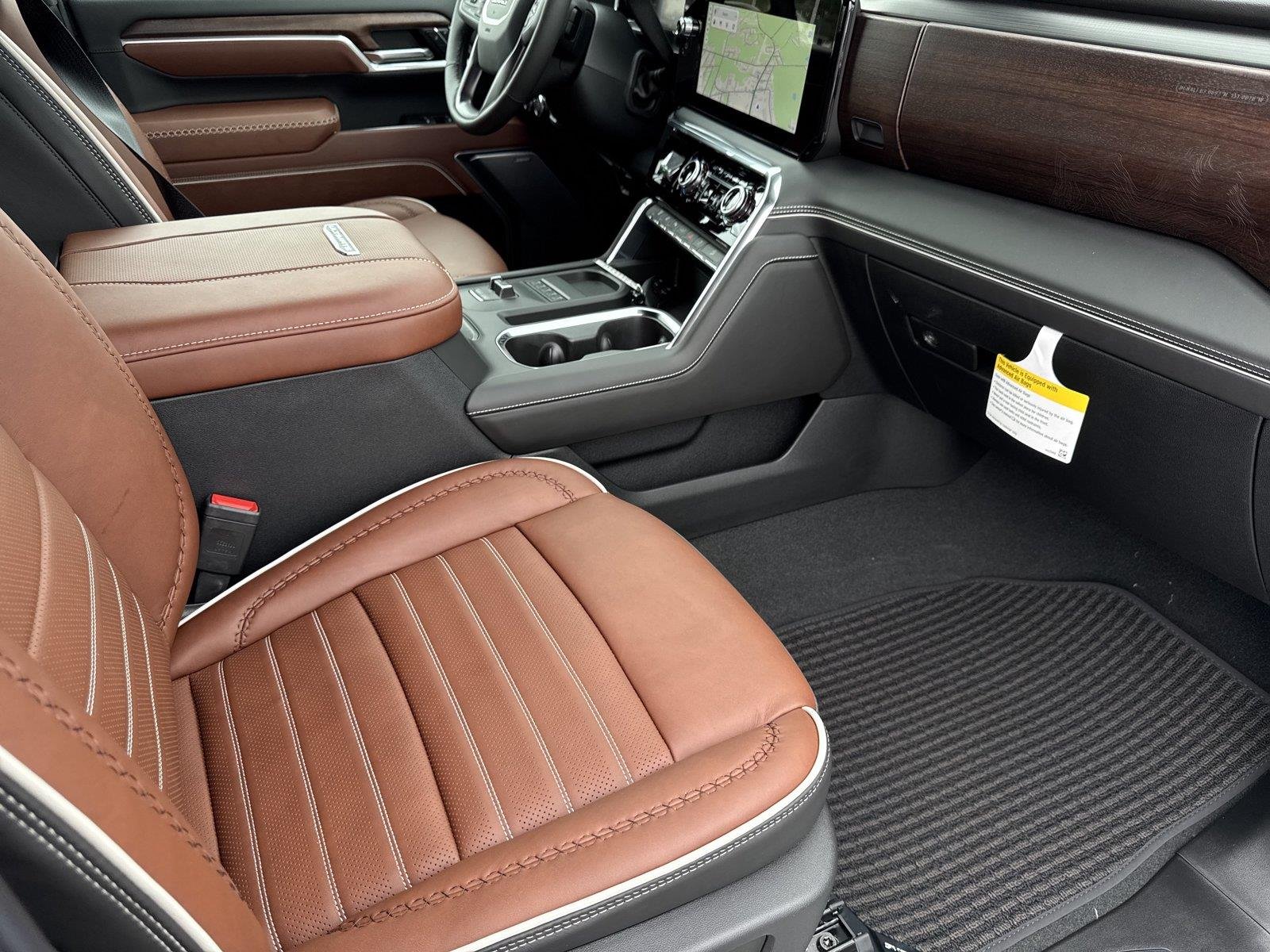 New 2026 Glacier White Tricoat GMC Denali Ultimate image 36