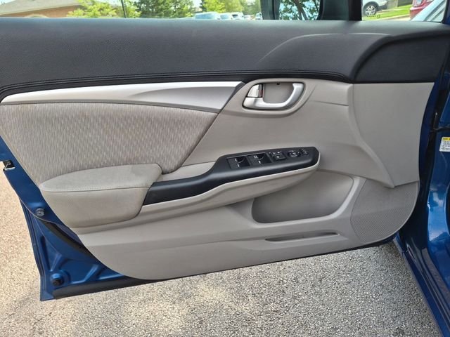 Used 2014  Honda EX image 13