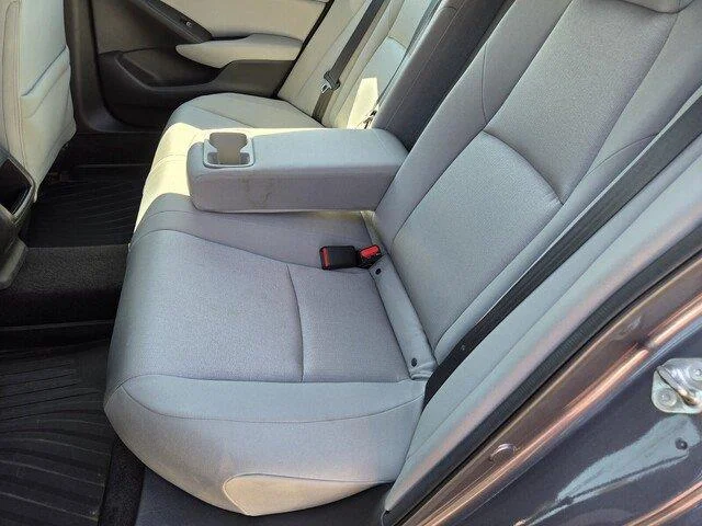 Certified Used 2018 Modern Steel Metallic Honda LX 1.5T image 23