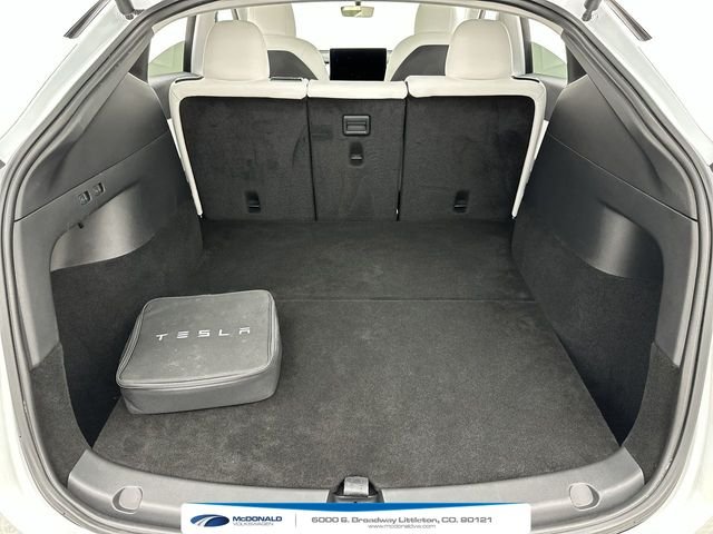 Used 2020  Tesla Long Range image 24