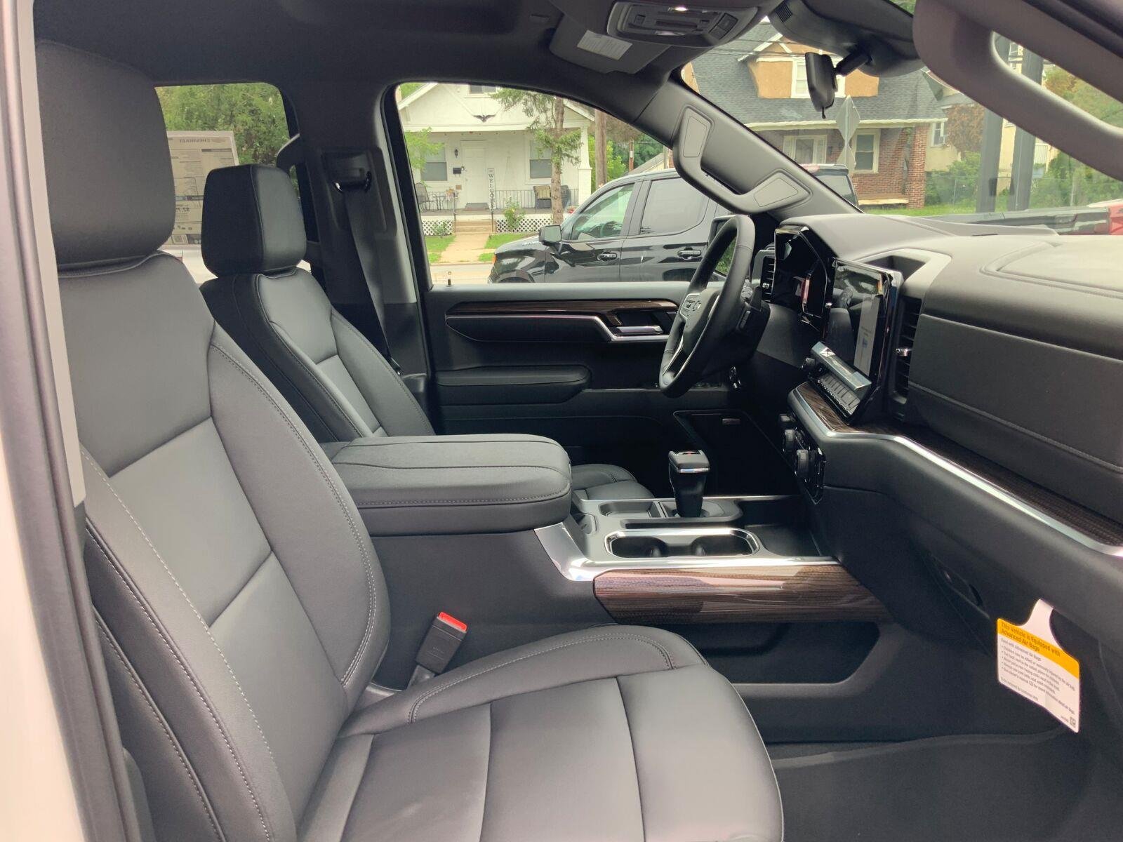 2026 Chevrolet Silverado 1500 RST - Photo 13