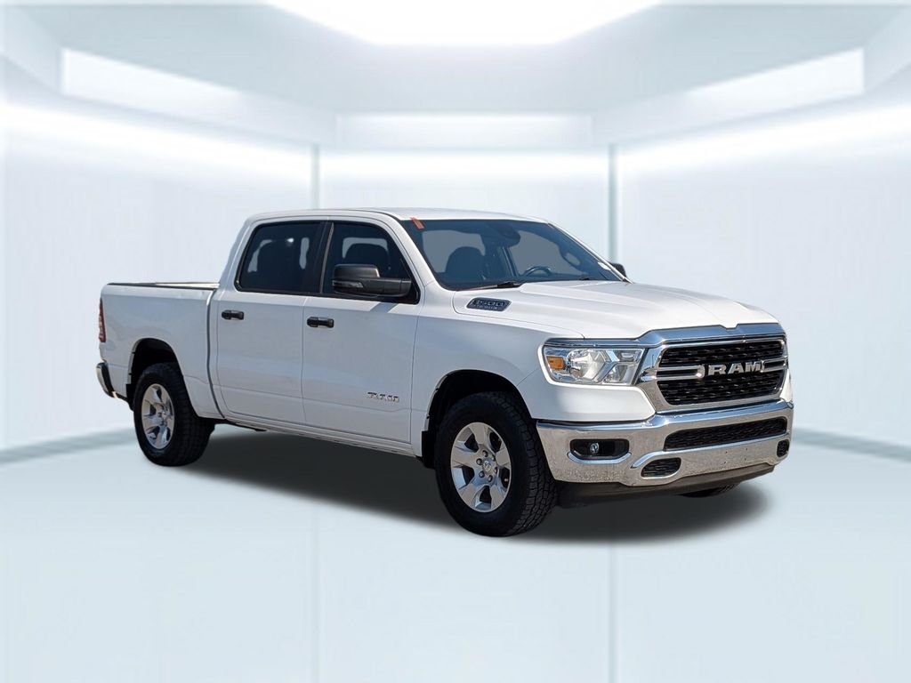 Used 2024 White Ram Big Horn/Lone Star image 8