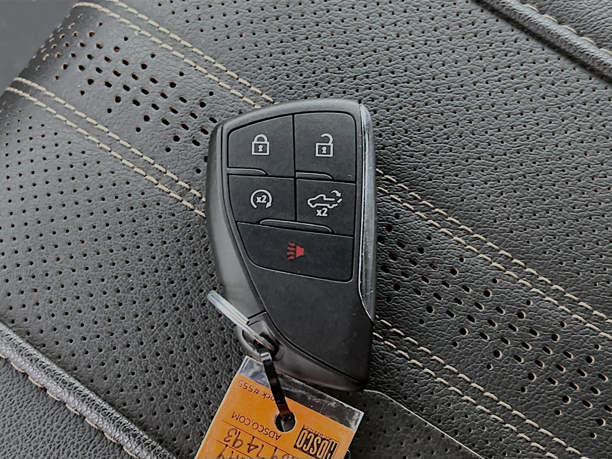 Used 2025 Sterling Gray Metallic Chevrolet HIGH COUNTRY image 16