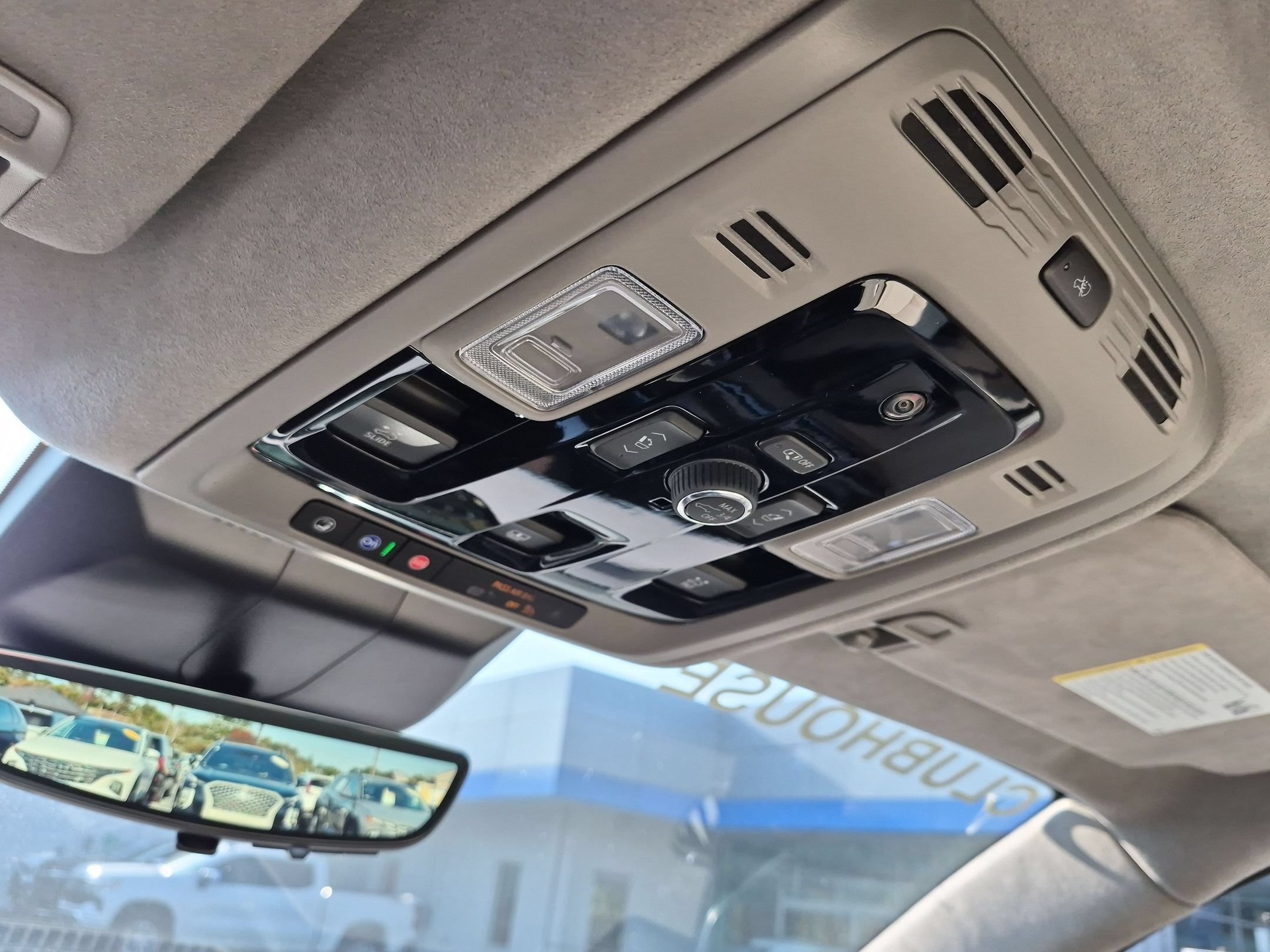 2026 Cadillac Escalade Platinum Sport - Photo 43