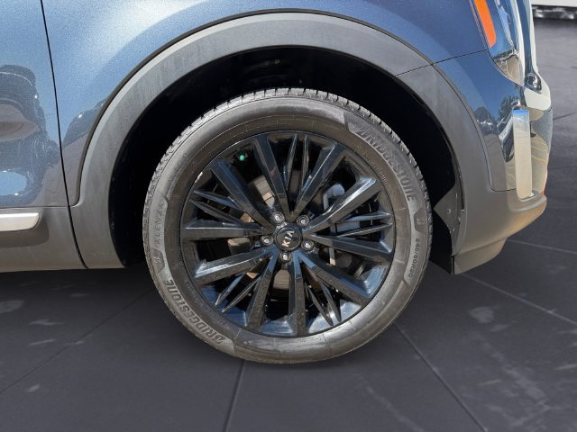 Used 2020 Gray Kia SX image 45