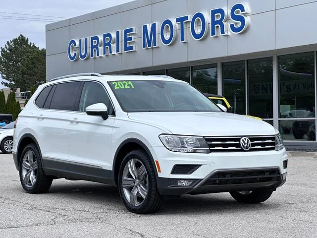 2021 Volkswagen Tiguan 2.0T SEL 4Motion's photo