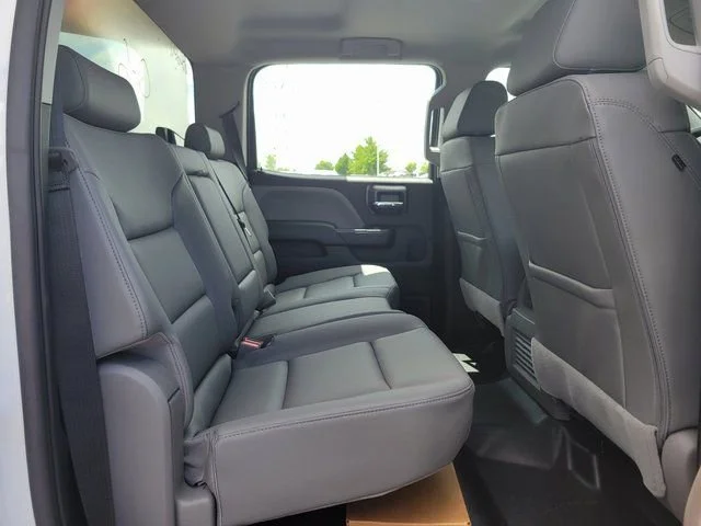 New 2023 Summit White Chevrolet Work Truck image 17