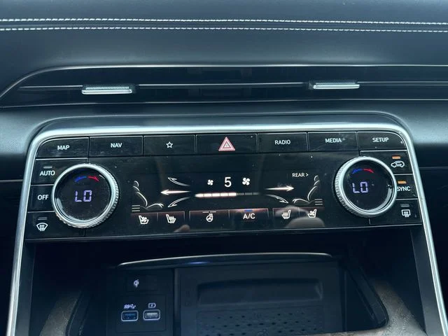 2024 GENESIS GV80 Standard - Photo 19