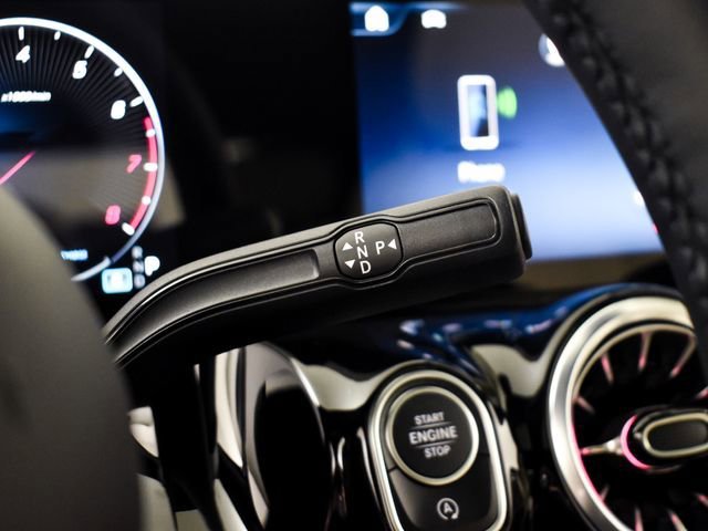 New 2026 Polar White Mercedes-Benz GLA 250 image 59
