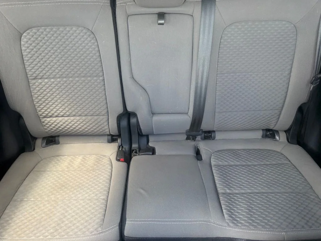 Used 2020 Black Ford SE image 34