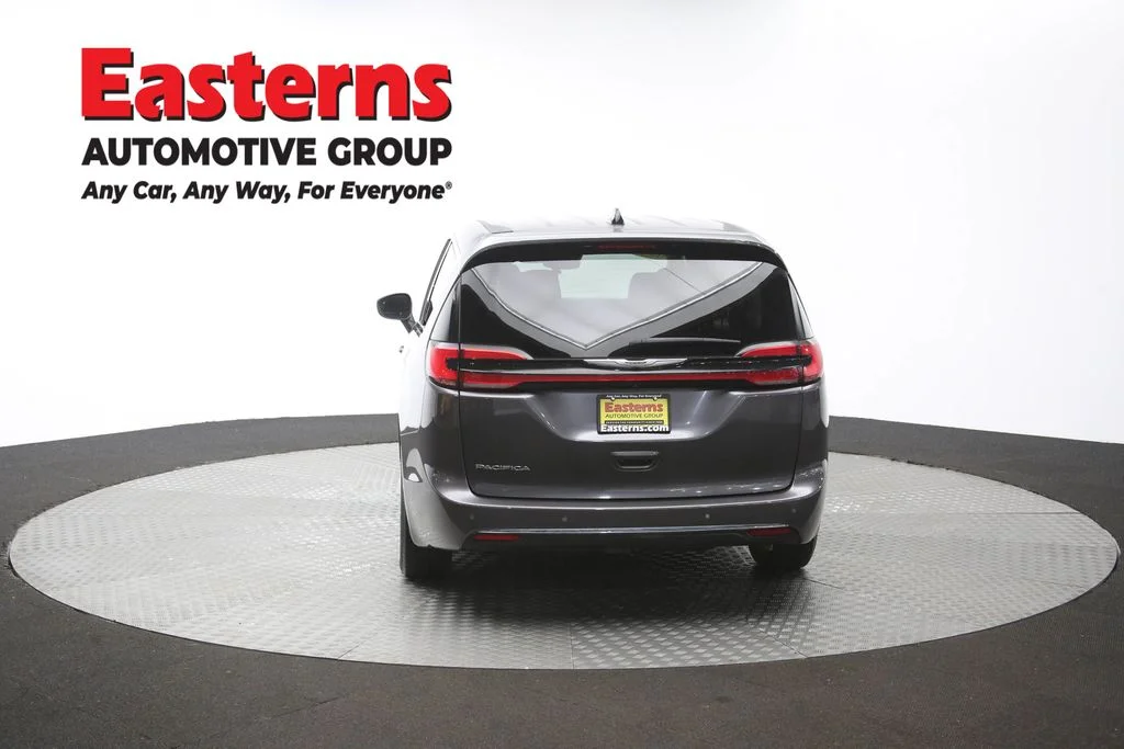 Used 2023 Gray Chrysler Touring L image 37