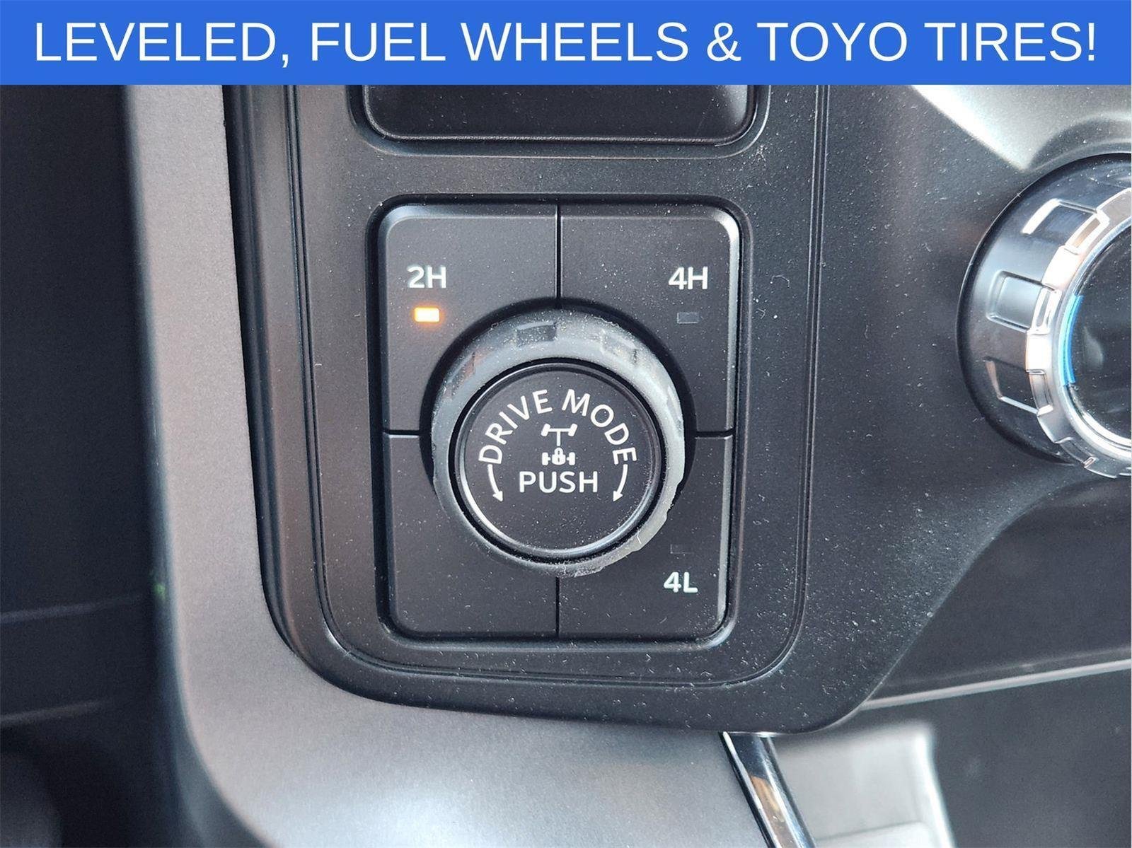 New 2026 Oxford White Ford XLT image 16
