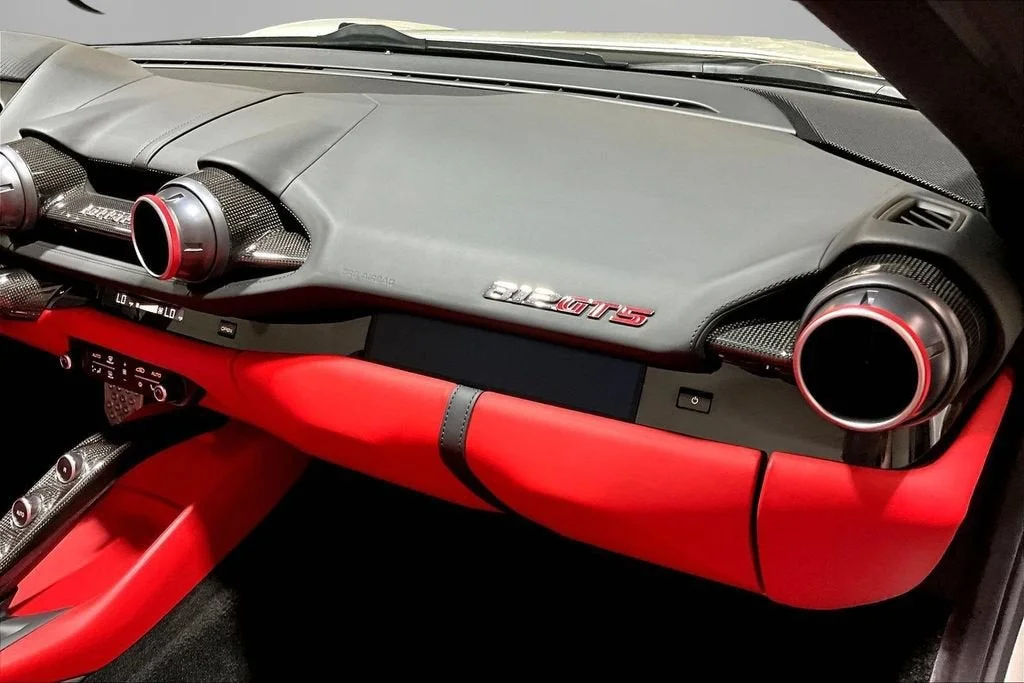 Used 2021 Bianco Italia Ferrari  image 21