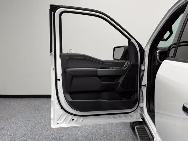 Used 2024 White Ford XLT image 10