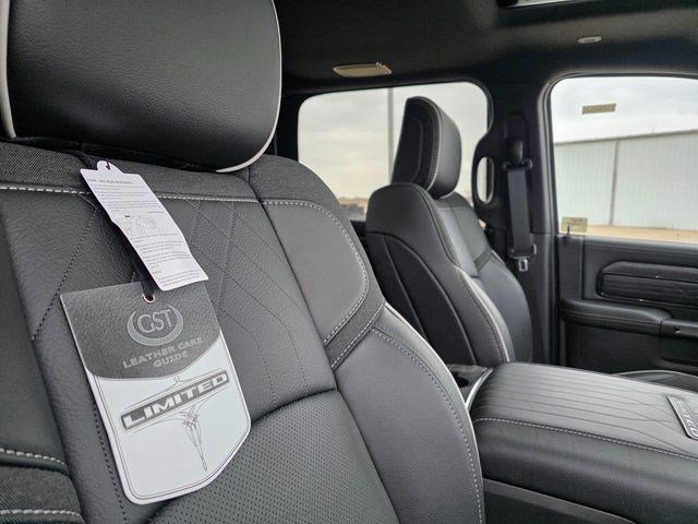 2025 RAM 2500 Limited - Photo 18