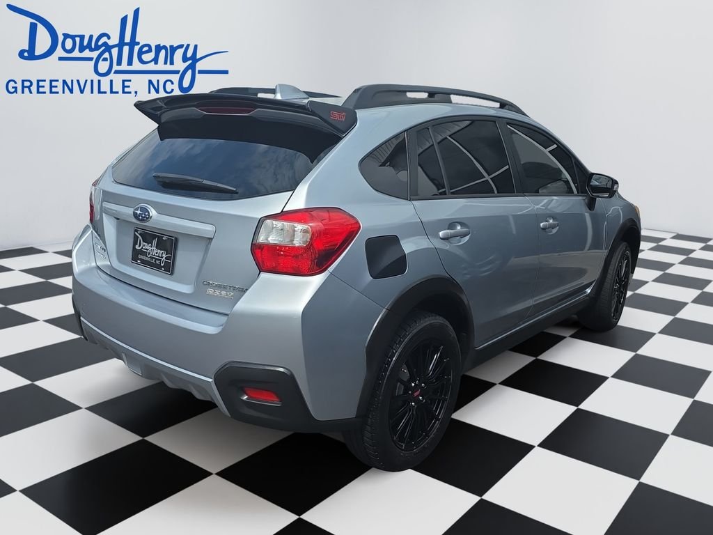 Used 2016 Silver Subaru 2.0i Limited image 5