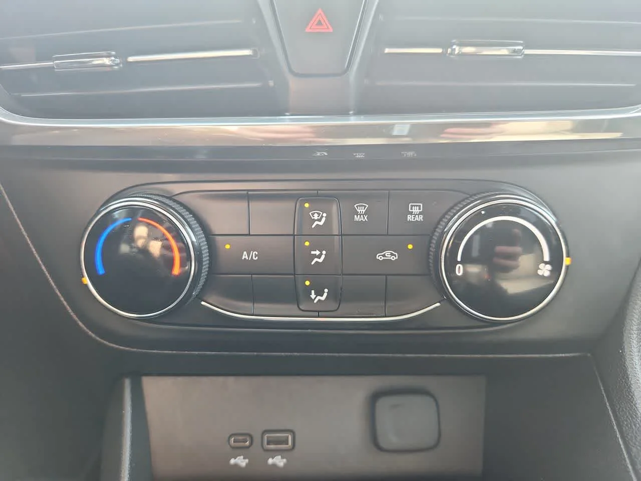 2025 Buick Encore GX Preferred - Photo 20