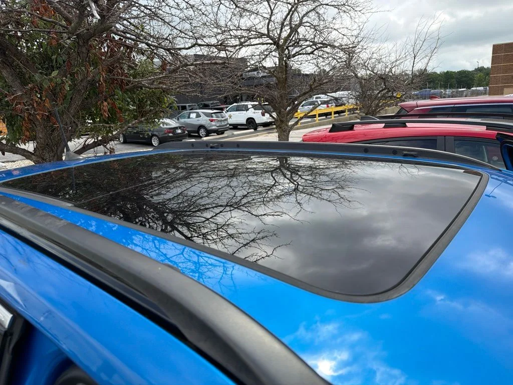 Used 2021 Blue Jeep Latitude image 31