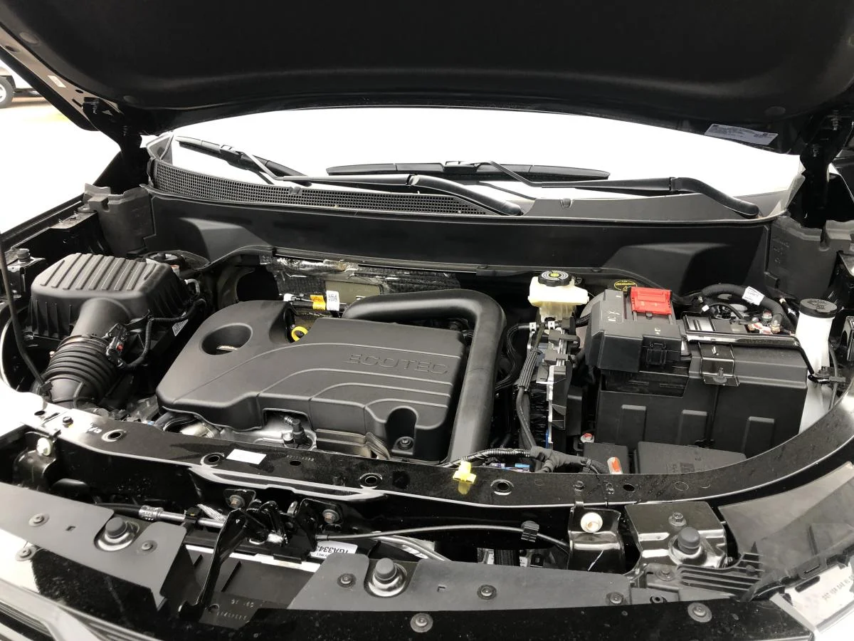 New 2026 Black Chevrolet Awd 4dr Rs image 20