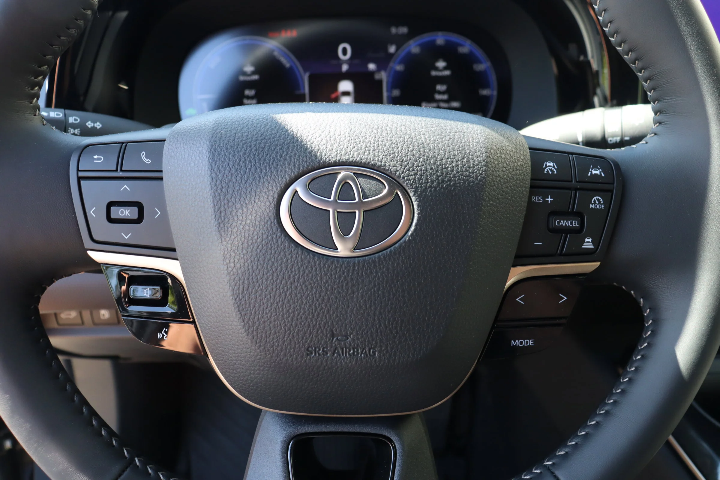 2026 Toyota Crown Signia XLE - Photo 19
