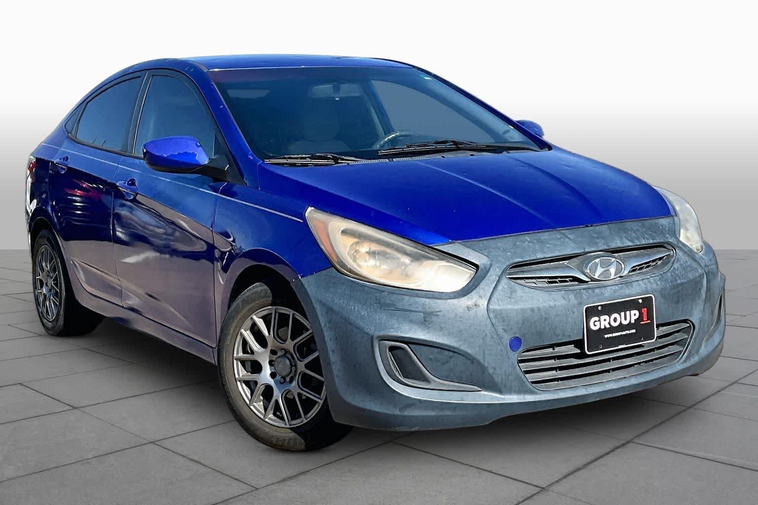 Pre-Owned 2014 Hyundai Accent GLS